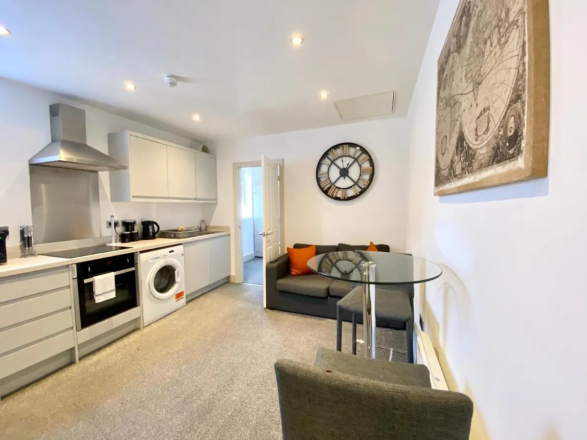 Winter Gardens Service Apartments By Balckpool Service Apartments Blackpool